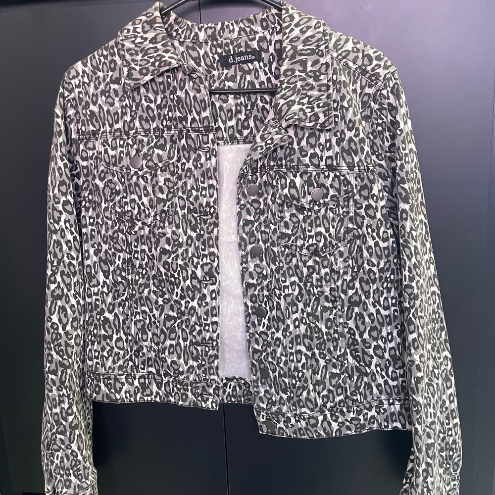d. jeans Black and Gray Animal Print Jean Jacket